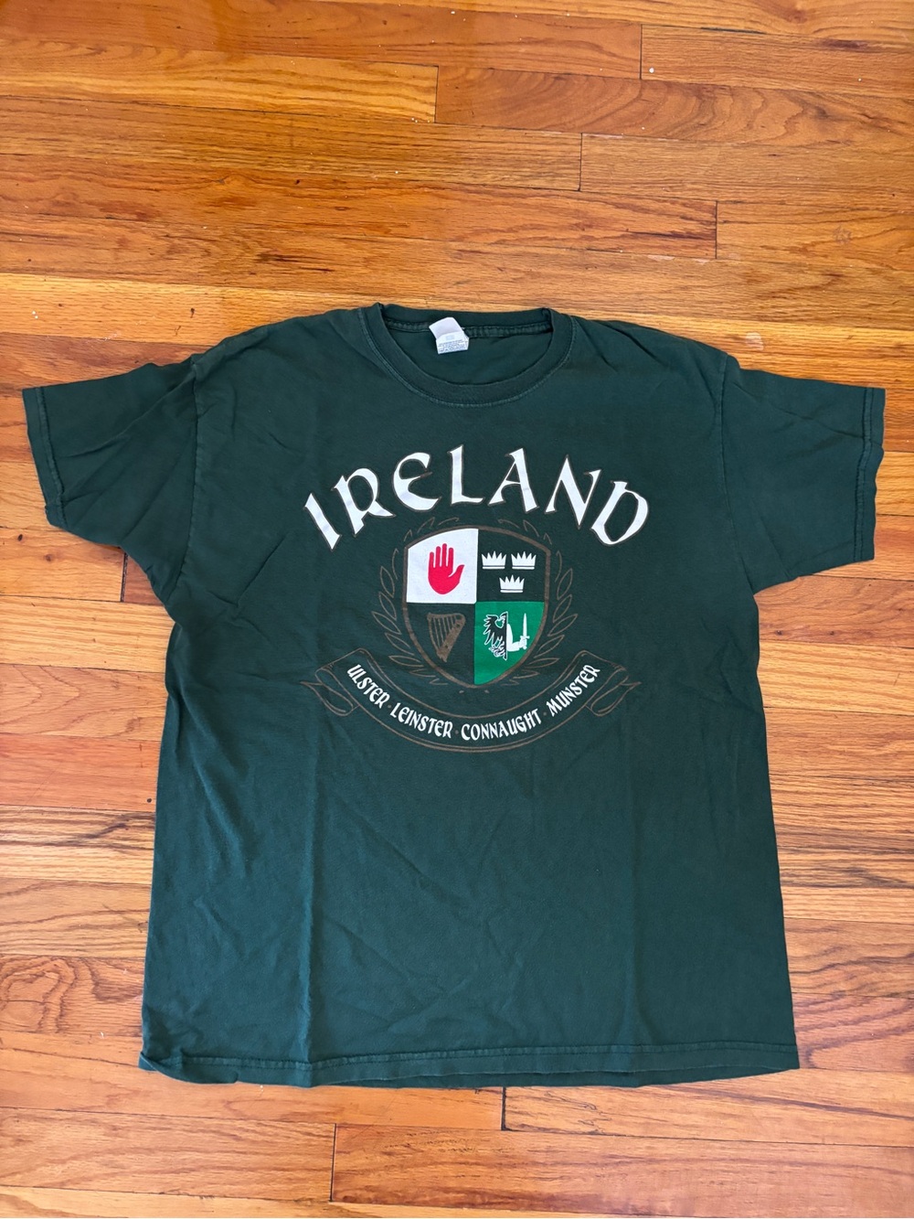 Ireland Crest Green T-shirt